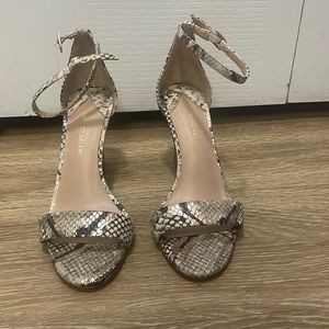 Antonio Melani heels